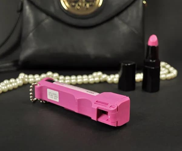 Samoobrona z gazem pieprzowym: jak używać legalnie i skutecznie?