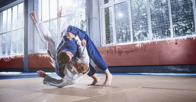 Wybierz sztuki walki na początek: Poradnik eksperta, by nie żałować